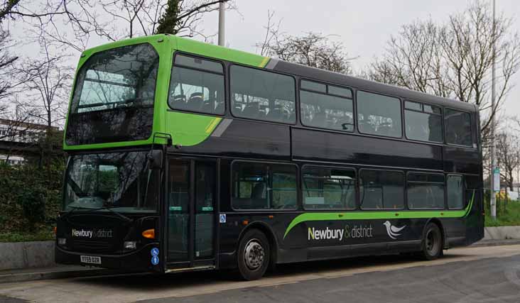 Newbury & District Scania N270UD Optare 866